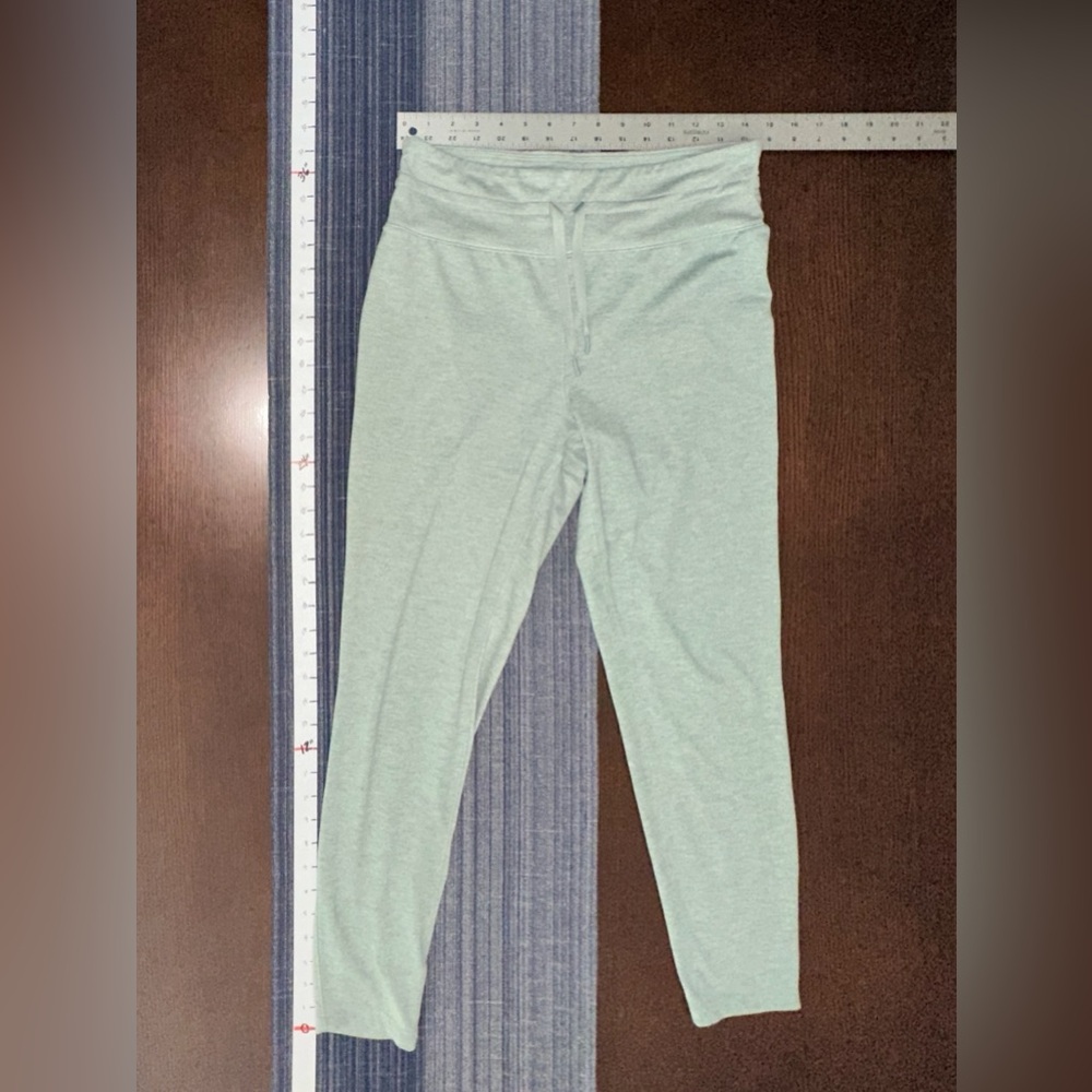 GAP Women's Light Green Leggings